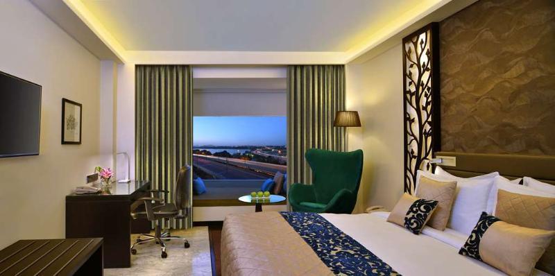 Home2 Suites By Hilton Indianapolis Airport Esterno foto