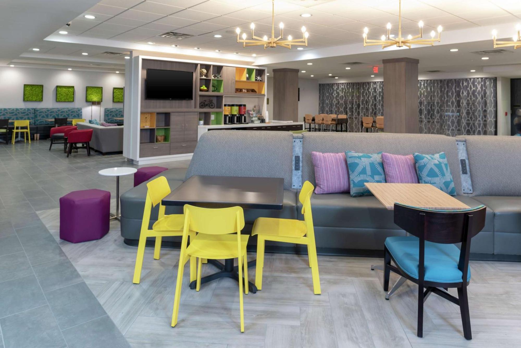 Home2 Suites By Hilton Indianapolis Airport Esterno foto
