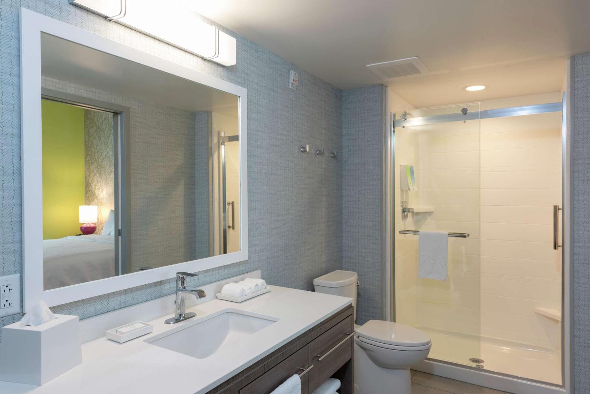 Home2 Suites By Hilton Indianapolis Airport Esterno foto